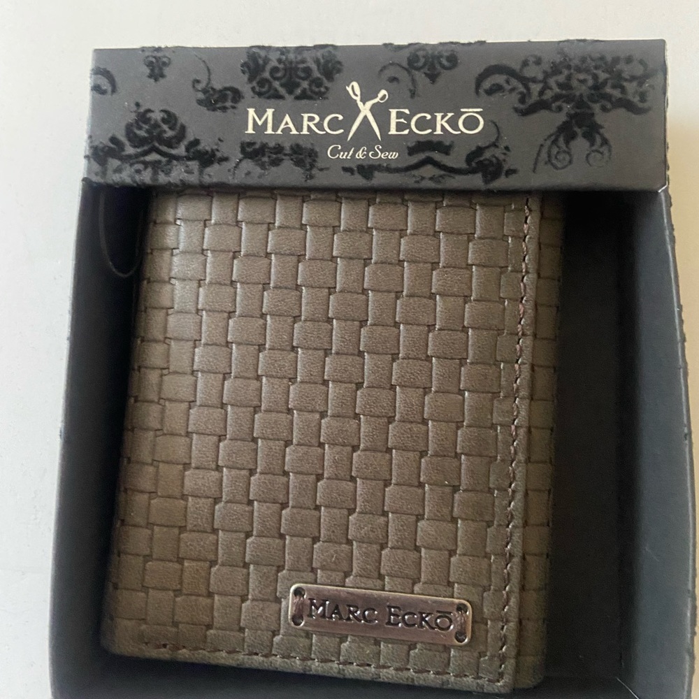 Marc Ecko trifold wallet